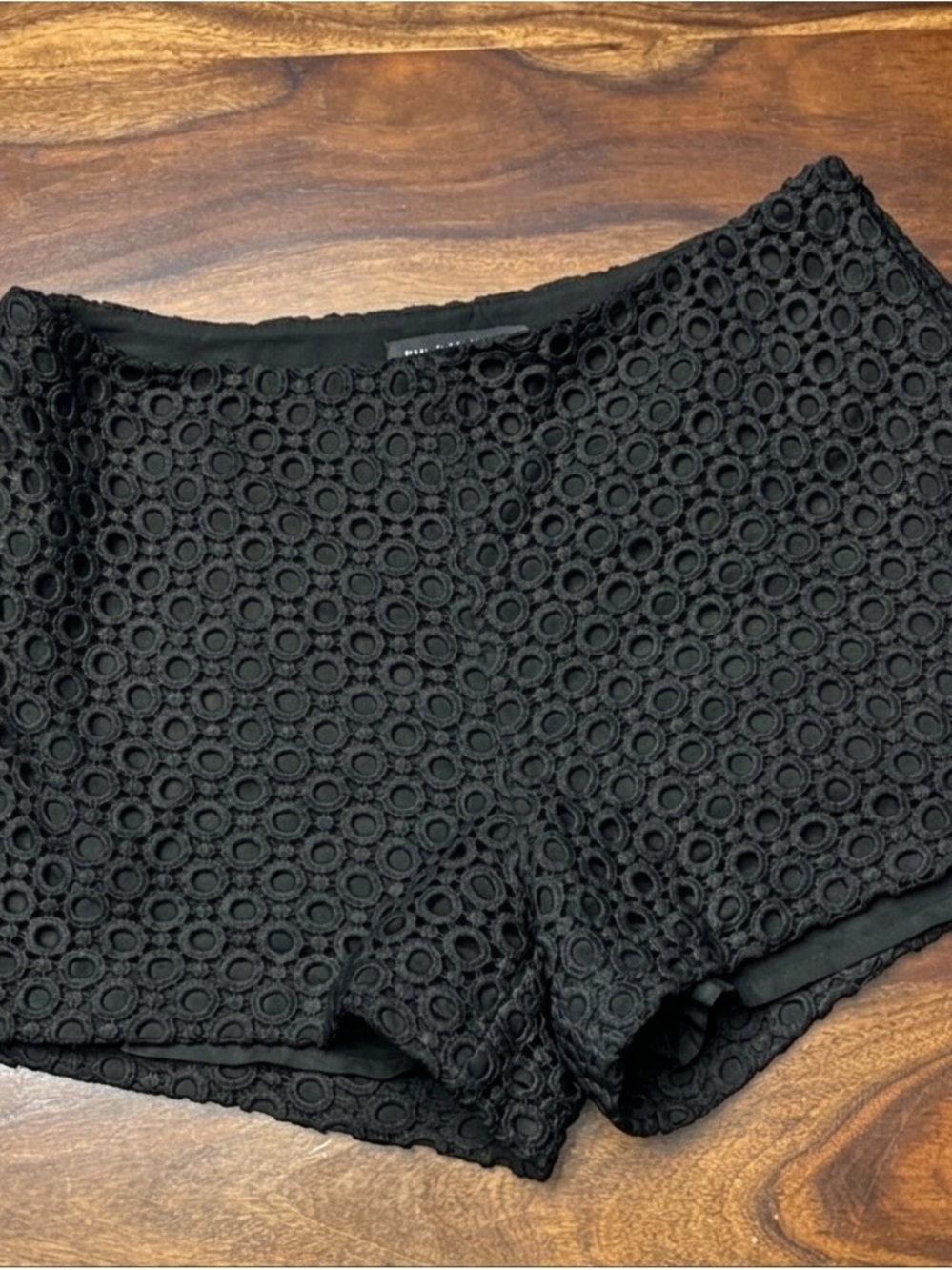 Banana Republic Black Eyelet Size 4  Women's Shorts